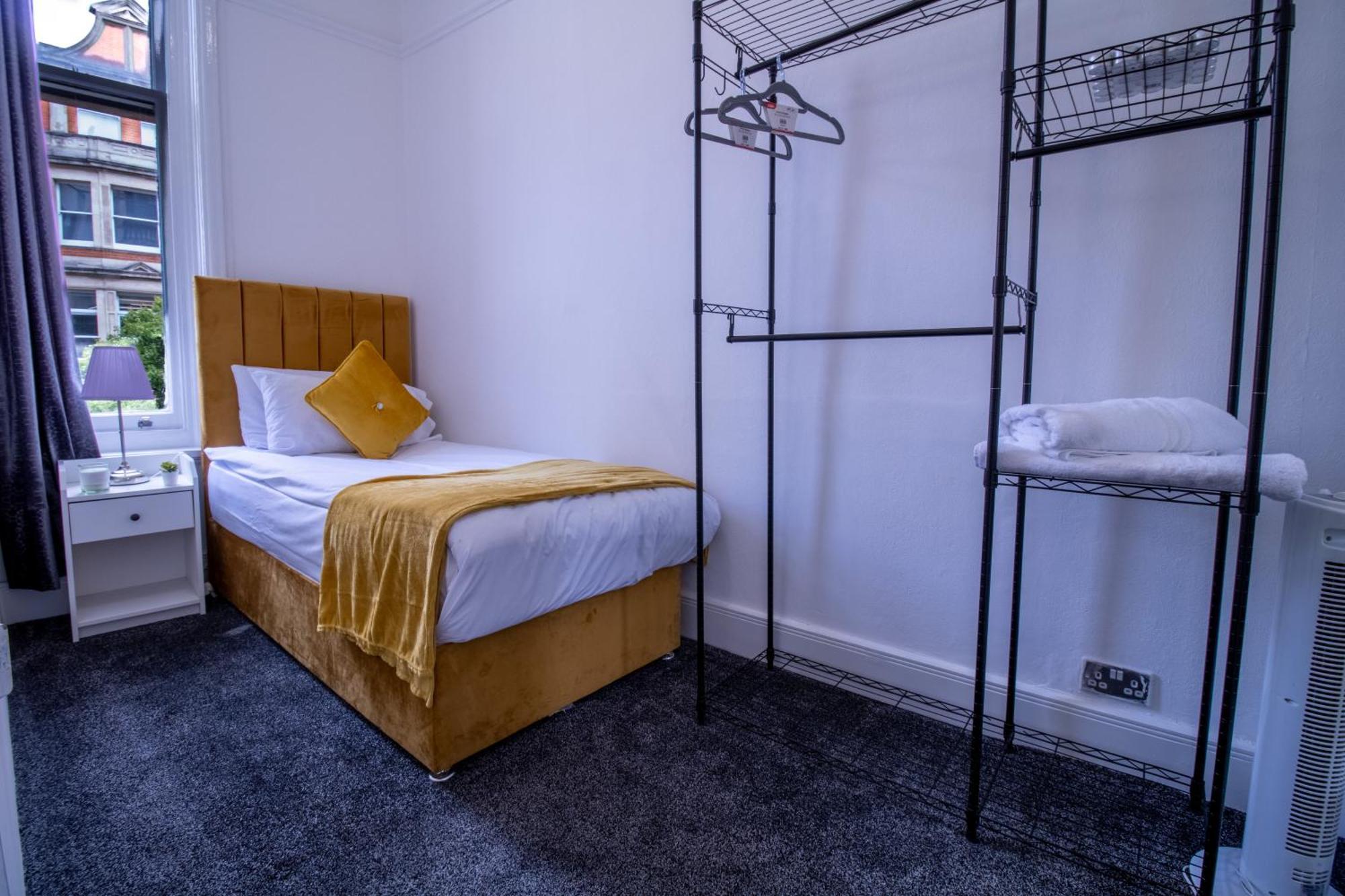 Apartament Elegant 3 Bedroom On Oxford Street Luxury Living In 2gc Londra
