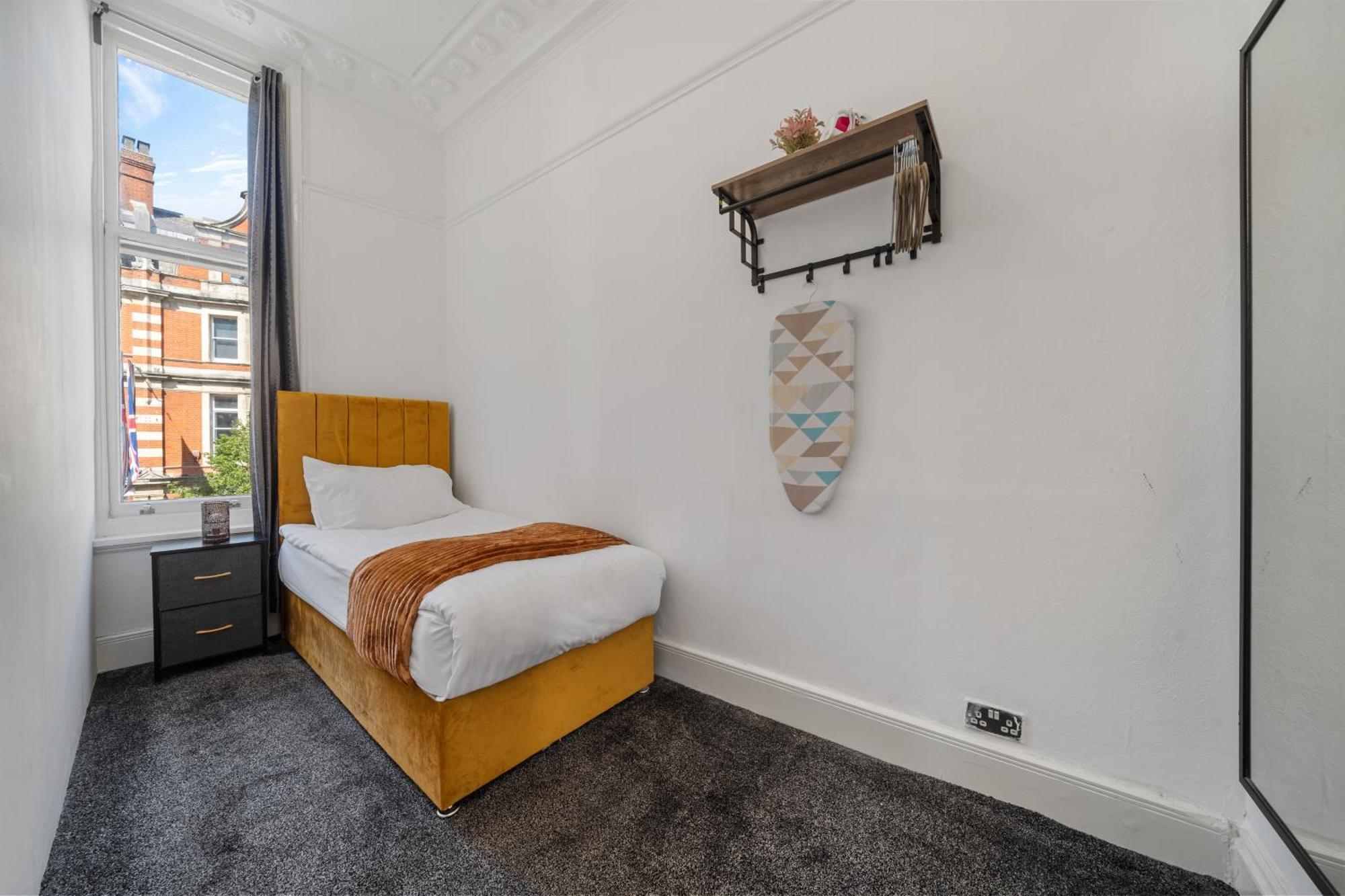Elegant 3 Bedroom On Oxford Street Luxury Living In 2gc Londra