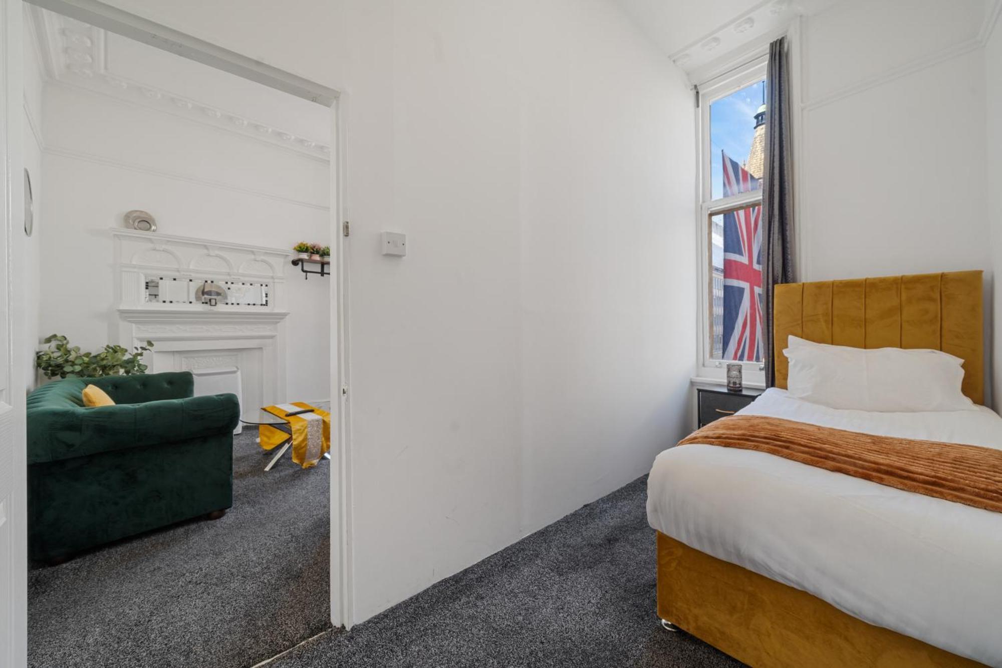 Apartament Elegant 3 Bedroom On Oxford Street Luxury Living In 2gc